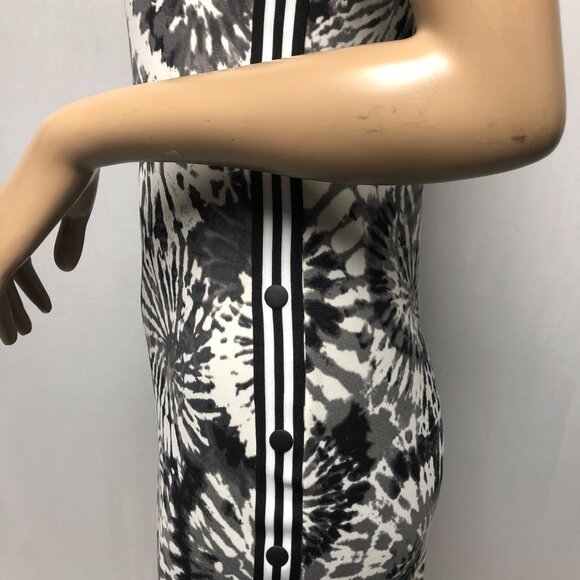 No Boundaries Dress Size Medium 7-9 Black White Tie Dye Soft Knee Length Bodycon - Picture 4 of 9